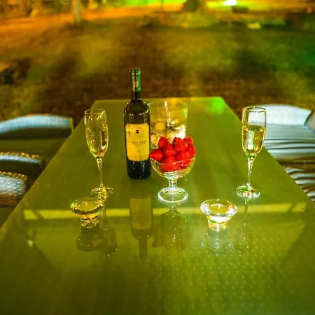 Saint George Sithonia Апартаменты Неос-Мармарас