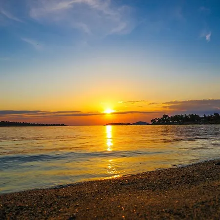 Saint George Sithonia Апартаменты Неос-Мармарас