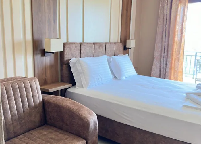 Saint George Sithonia 公寓