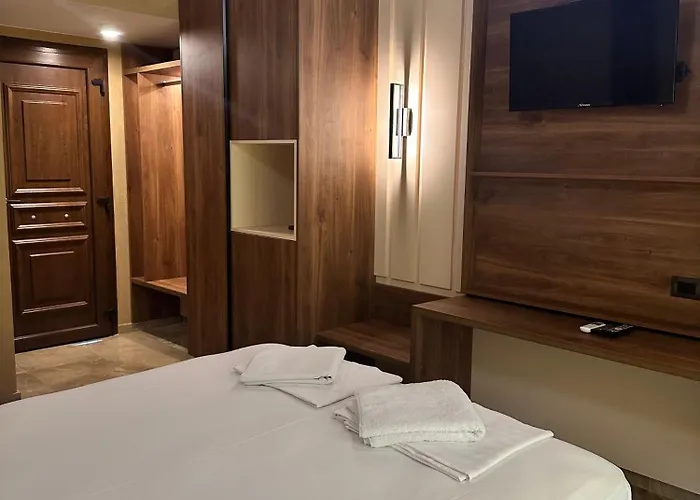 Saint George Sithonia 公寓 *