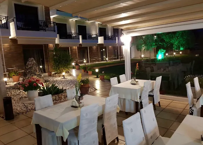 Saint George Sithonia * 新马尔马拉斯