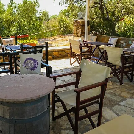 Saint George Sithonia * Neos Marmaras