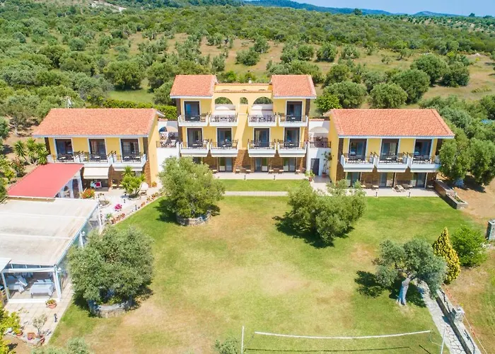 Saint George Sithonia * Neos Marmaras